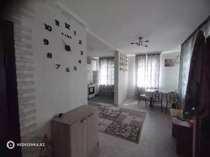 4-комнатная дача, 6 соток, 90 м²