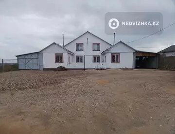 8-комнатный дом, 11 соток, 220 м², миниатюра 1