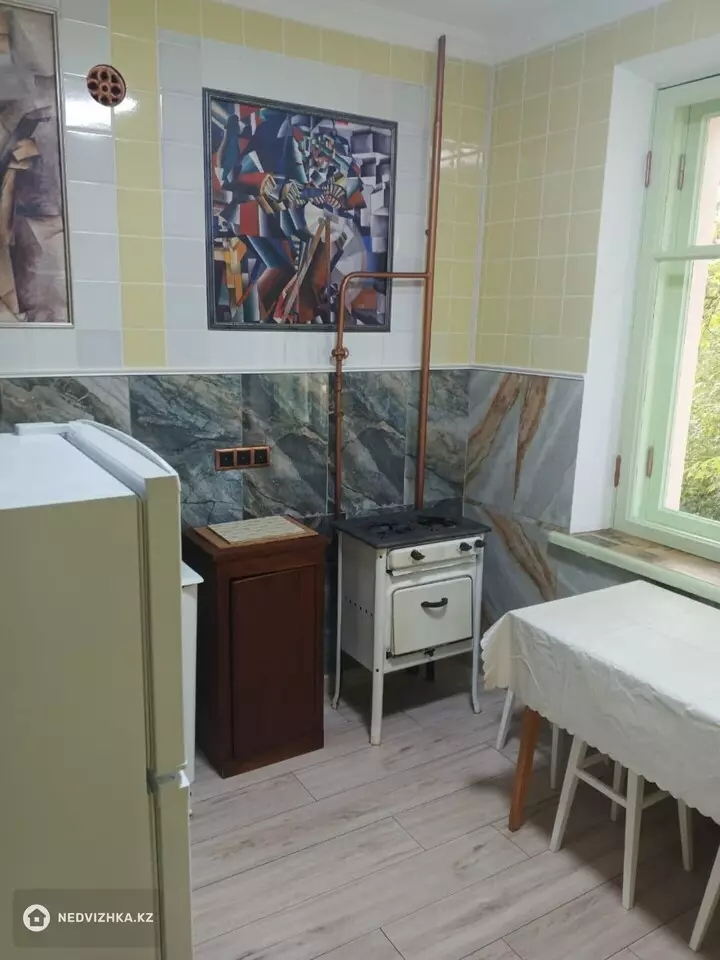 2-комнатная квартира, этаж 2 из 3, 55 м², На длительный срок, фотография 5