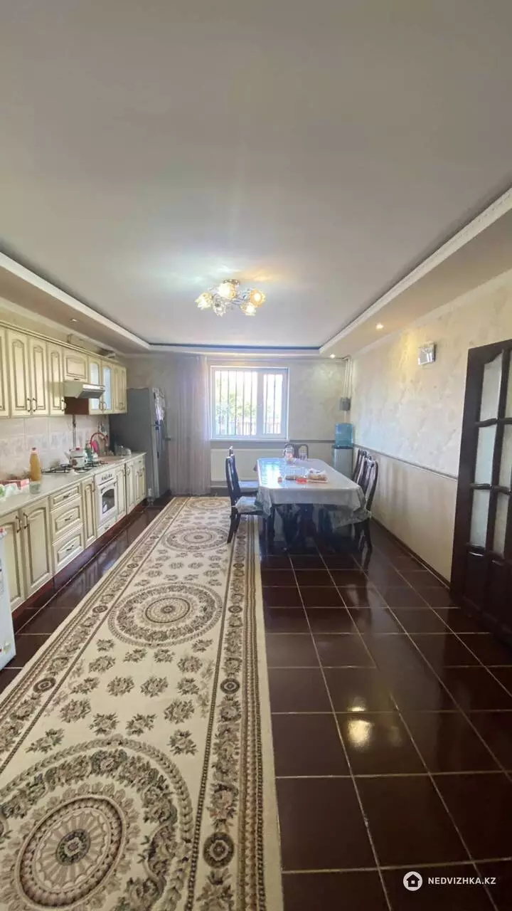 5-комнатный дом, 5.8 соток, 185 м², фотография 3