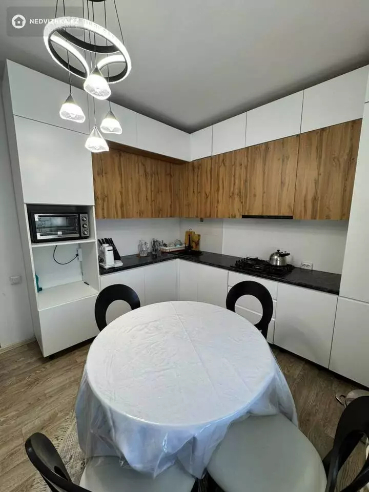 2-комнатная квартира, этаж 9 из 9, 61 м², 2-фотосурет