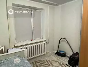 2-комнатная квартира, этаж 3 из 5, 53 м², миниатюра 4