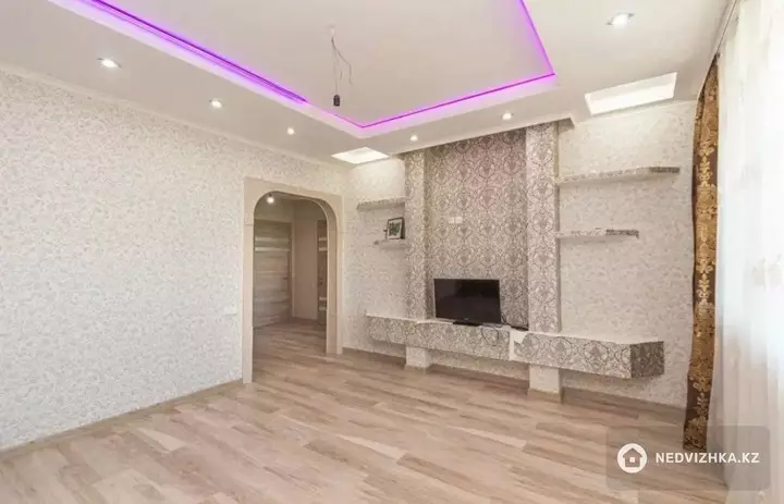 2-комнатная квартира, этаж 7 из 7, 60 м², фотография 4