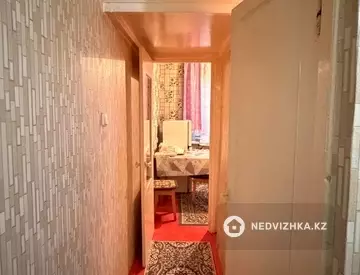 2-комнатная квартира, этаж 3 из 5, 43 м², миниатюра 5