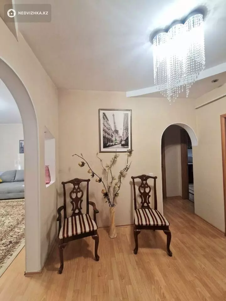 2-комнатная квартира, этаж 1 из 6, 62 м²