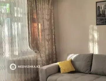 2-комнатная квартира, этаж 1 из 6, 62 м², миниатюра 4