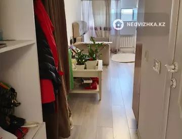 1-комнатная квартира, этаж 10 из 10, 38 м², миниатюра 6