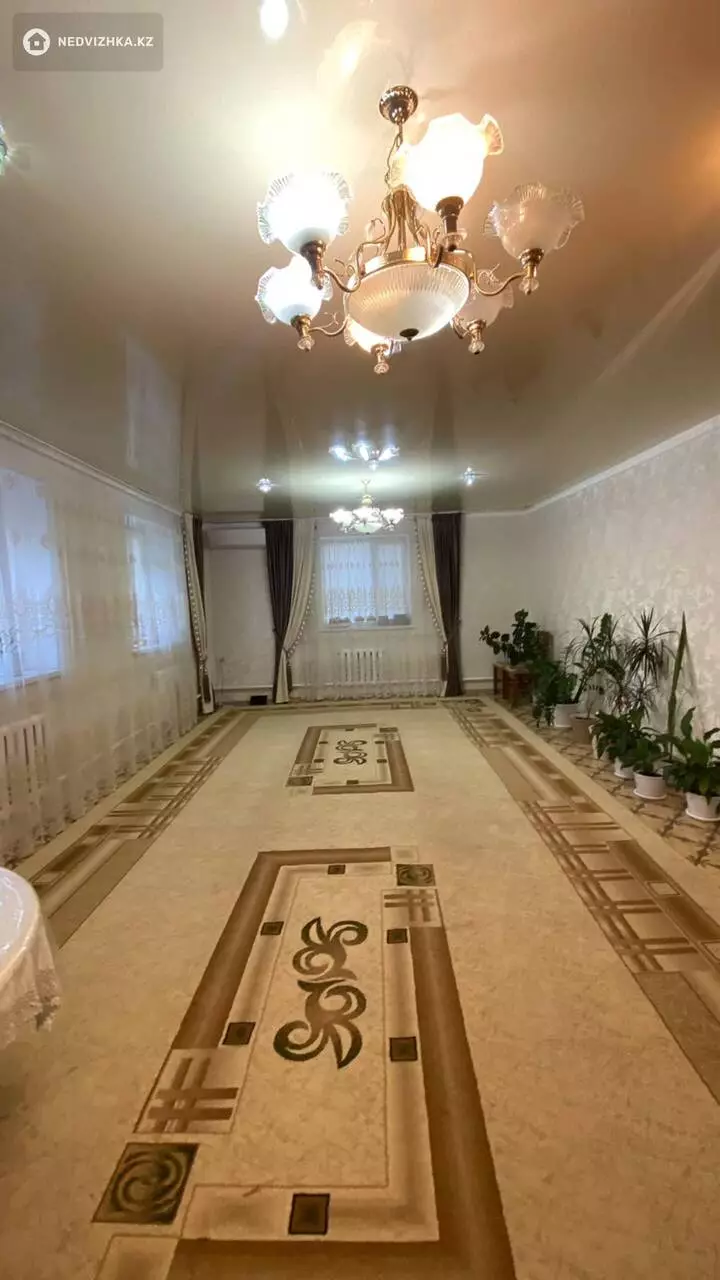 4-комнатный дом, 8 соток, 172 м², фотография 3
