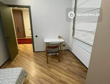 3-комнатная квартира, этаж 6 из 12, 86 м², миниатюра 6