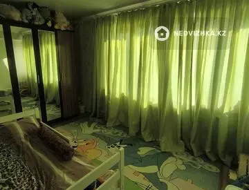 10-комнатный дом, 4 соток, 170 м²