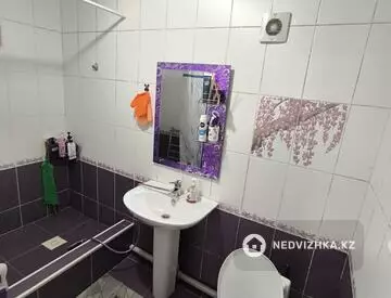 10-комнатный дом, 4 соток, 170 м²
