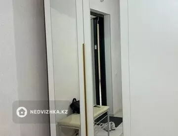 1-комнатная квартира, этаж 12 из 13, 43 м², На длительный срок