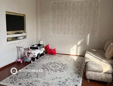 4-бөлмелі пәтер, қабат 2 барлық қабат саны 3, 160 м², 8-нобай