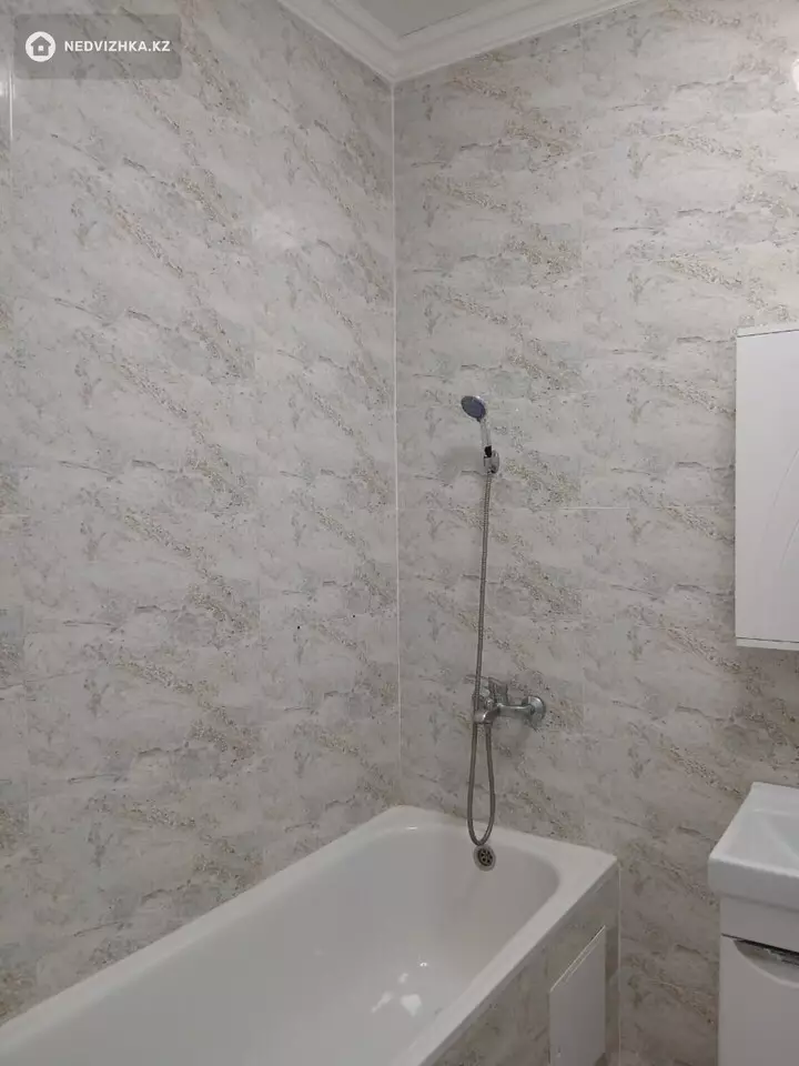1-комнатная квартира, этаж 2 из 14, 46 м², фотография 4
