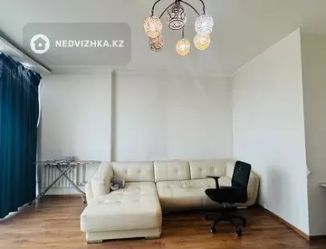2-комнатная квартира, этаж 16 из 22, 83 м², миниатюра 4