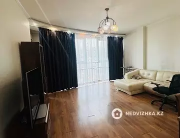 2-комнатная квартира, этаж 16 из 22, 83 м², миниатюра 1