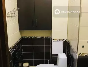 2-комнатная квартира, этаж 9 из 9, 58 м², миниатюра 7
