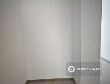 1-комнатная квартира, этаж 2 из 5, 37 м²