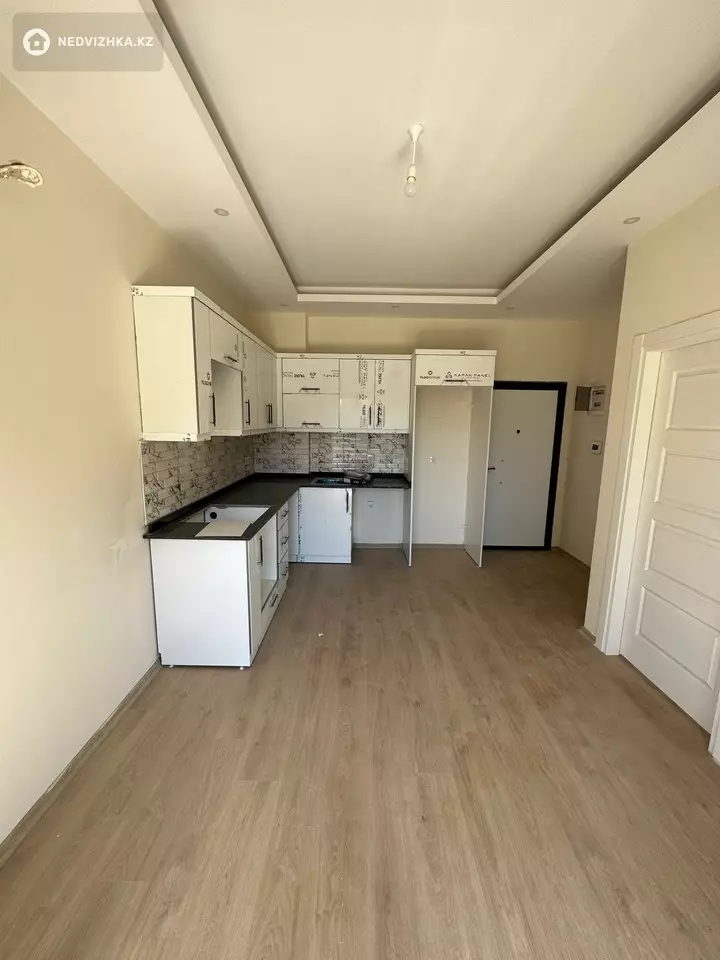 2-комнатная квартира, этаж 2 из 9, 35 м², фотография 4