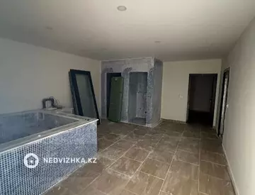 2-комнатная квартира, этаж 2 из 9, 35 м², миниатюра 11