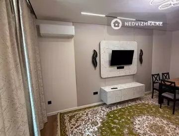 3-комнатная квартира, этаж 4 из 18, 80 м², миниатюра 5