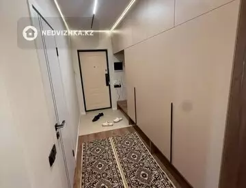 3-комнатная квартира, этаж 4 из 18, 80 м², миниатюра 7