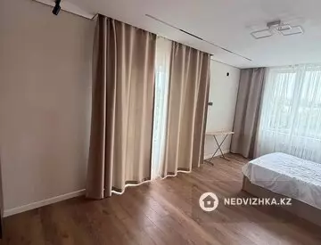 3-комнатная квартира, этаж 4 из 18, 80 м², миниатюра 10