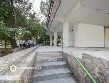 3-комнатная квартира, этаж 3 из 9, 84 м², миниатюра 4