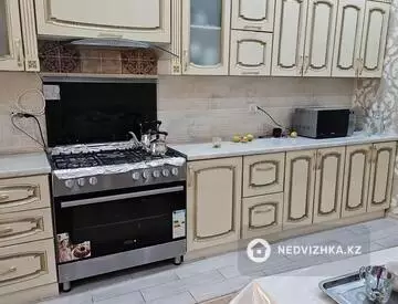 5-комнатный дом, 6 соток, 220 м²