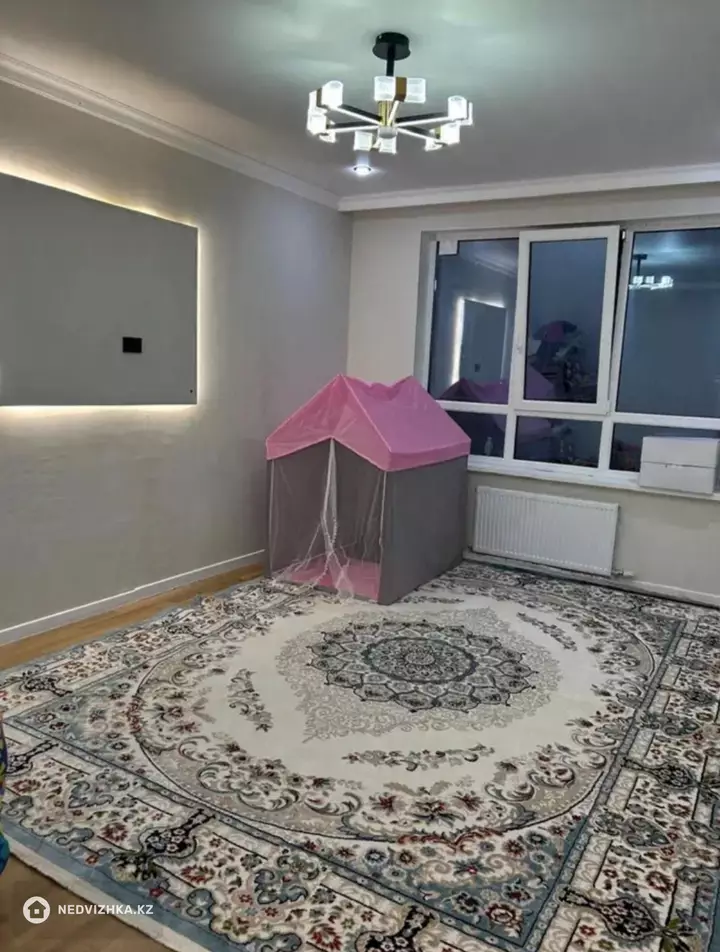 1-комнатная квартира, этаж 15 из 16, 42 м², фотография 3