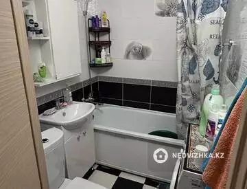 3-комнатная квартира, этаж 2 из 5, 60 м², миниатюра 8