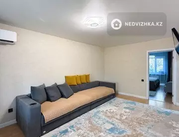 3-комнатная квартира, этаж 4 из 9, 76 м², миниатюра 4