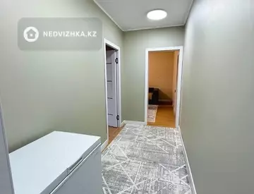 3-комнатная квартира, этаж 4 из 9, 76 м², миниатюра 5