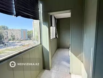 3-комнатная квартира, этаж 4 из 9, 76 м², миниатюра 10