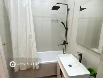 2-комнатная квартира, этаж 6 из 9, 45 м², Посуточно, миниатюра 12