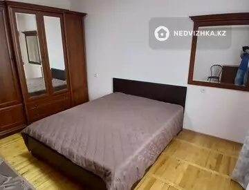 2-комнатная квартира, этаж 5 из 5, 70 м², На длительный срок
