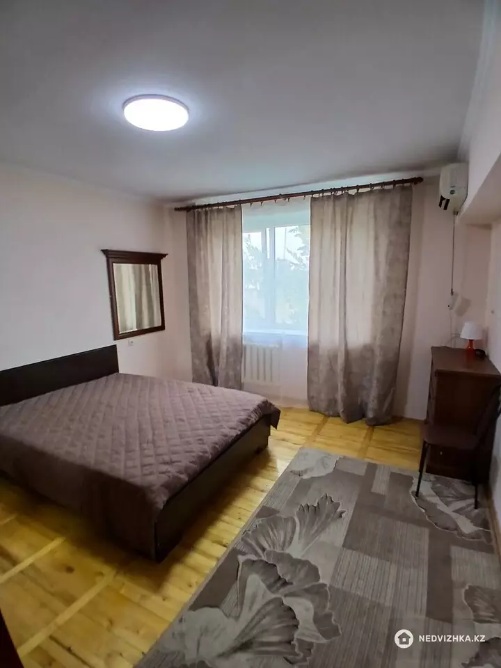 2-комнатная квартира, этаж 5 из 5, 70 м², На длительный срок, фотография 5