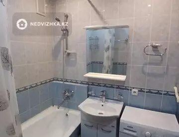 2-бөлмелі пәтер, қабат 5 барлық қабат саны 5, 70 м², На длительный срок, 8-нобай