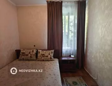 3-комнатная квартира, этаж 2 из 2, 61 м², миниатюра 1