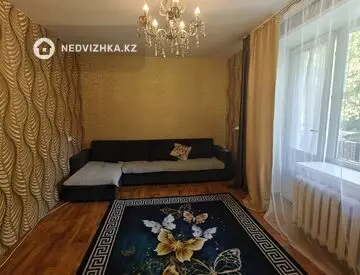 3-комнатная квартира, этаж 2 из 2, 61 м², миниатюра 3