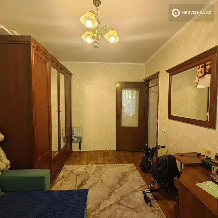 3-комнатная квартира, этаж 2 из 2, 61 м², фотография 5