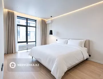 4-комнатная квартира, этаж 2 из 4, 150 м², миниатюра 6
