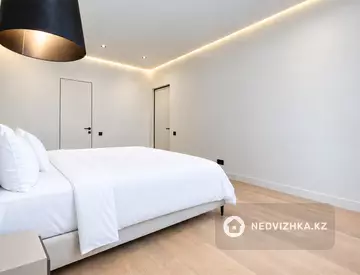 4-комнатная квартира, этаж 2 из 4, 150 м², миниатюра 10