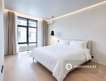 3-комнатная квартира, этаж 2 из 4, 150 м², миниатюра 6