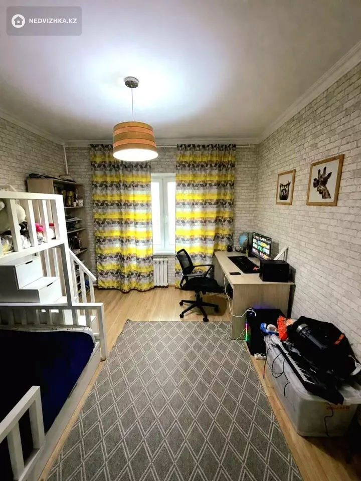 3-комнатная квартира, этаж 1 из 9, 73 м², фотография 5