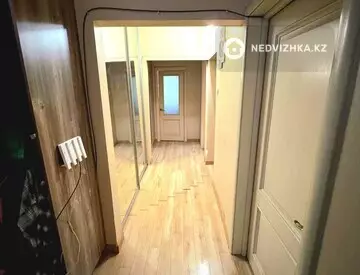 3-комнатная квартира, этаж 1 из 9, 73 м², миниатюра 11
