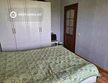 2-комнатная квартира, этаж 3 из 5, 56 м²