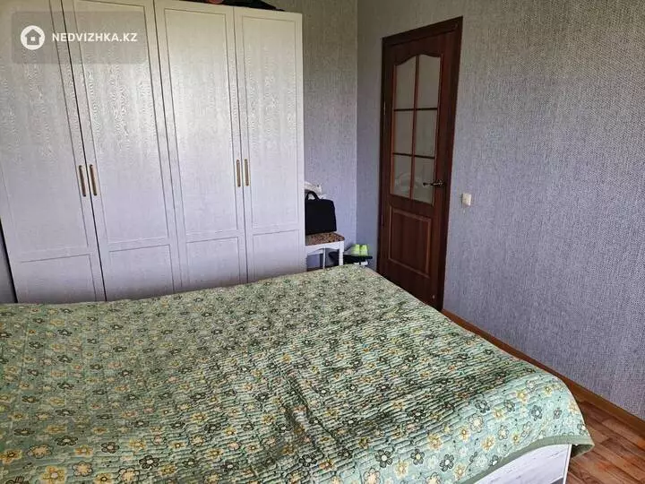2-комнатная квартира, этаж 3 из 5, 56 м², фотография 4