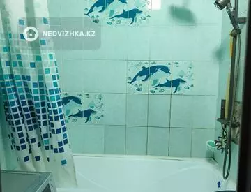 2-комнатная квартира, этаж 3 из 5, 56 м², миниатюра 11