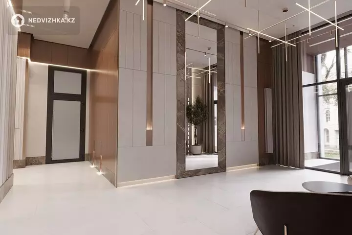 3-комнатная квартира, этаж 3 из 9, 111 м², фотография 2